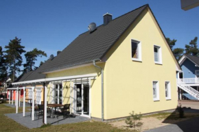 K 97 - stilvolles Ferienhaus mit Kamin & WLAN am See in Röbel an der Müritz, Röbel/Müritz